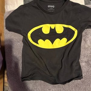 batman cropped tee